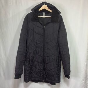 👂🏽 Champion black hooded quilted car coat: